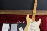Fender 2020 Custom Shop Stratocaster 57 Heavy Relic Faded Nocaster Blonde.jpg